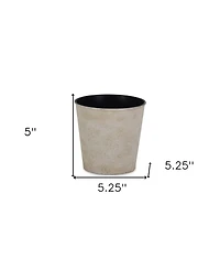 Round Pot Planter for Indoor & Outdoor Use – Stylish Plant Container