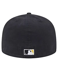 New Era Men's Black Pittsburgh Pirates Championship Side Flag A-Frame 59FIFTY Fitted Hat