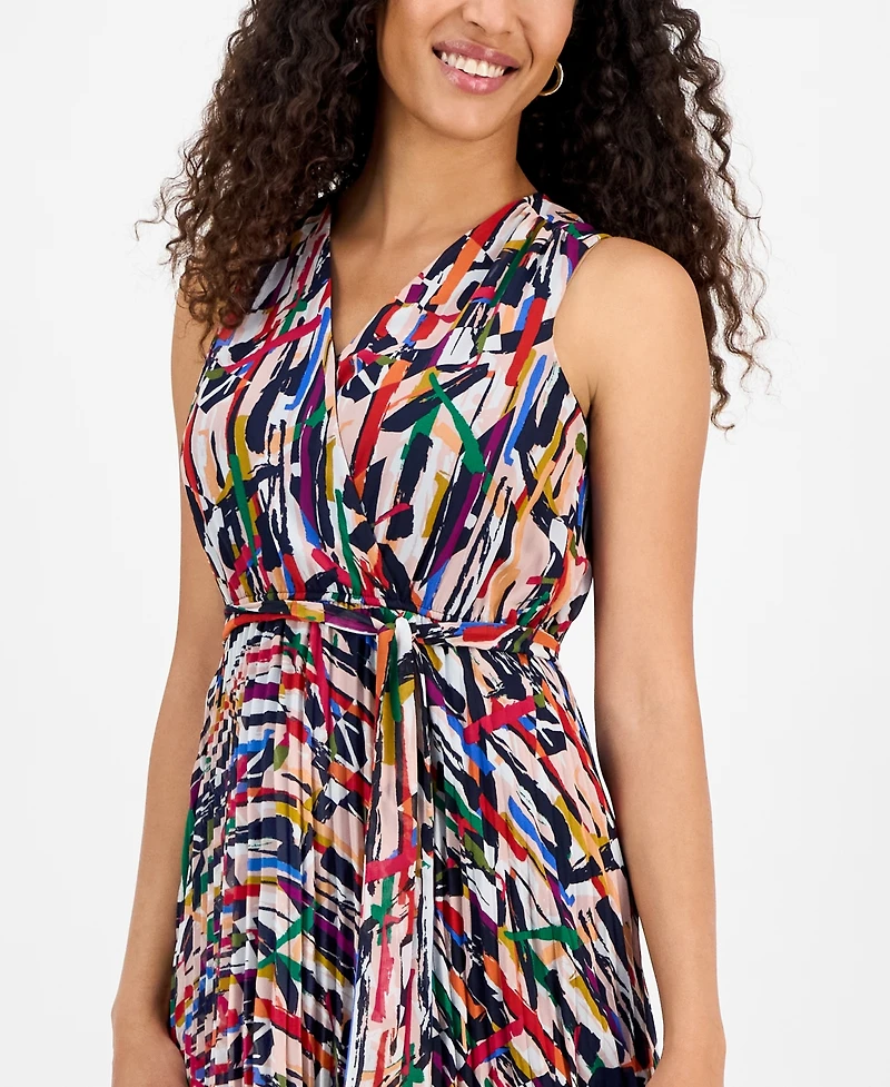 Sandra Darren Petite Printed Pleated Chiffon Maxi Dress