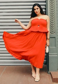 Eloquii Women's Plus Strapless Pleated Midi Dress