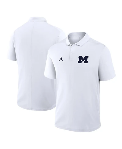 Jordan Men's White Michigan Wolverines Primetime Victory Primary Logo Performance Polo Shirt