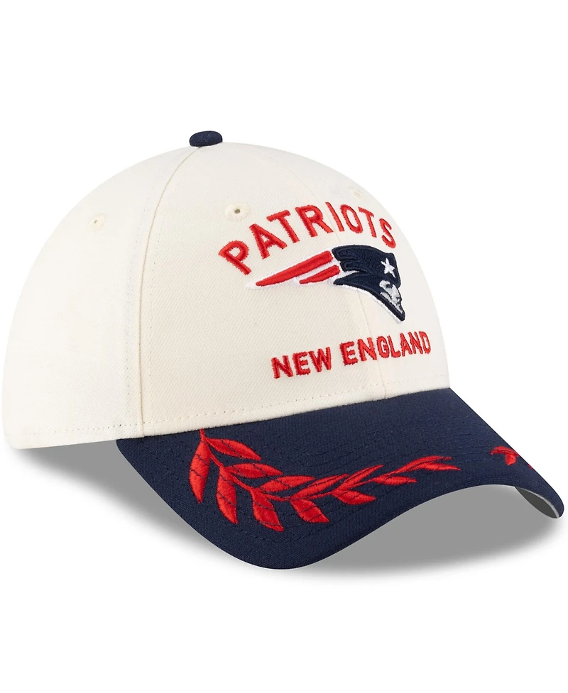 New Era Men's Cream/Navy England Patriots 2025 Nfl Draft 39THIRTY Flex Hat