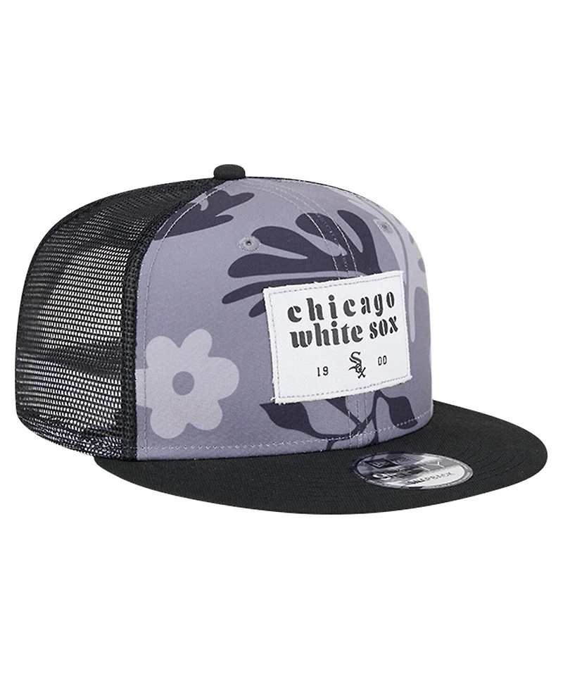 New Era Men's Black Chicago White Sox Bikini Bottom Trucker 9FIFTY Snapback Hat