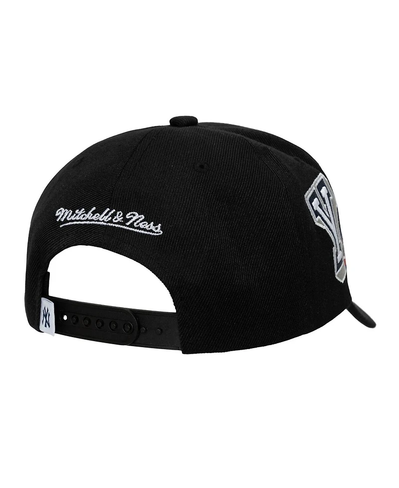 Mitchell & Ness Men's Black New York Yankees Hyper Type Pro Crown Snapback Hat