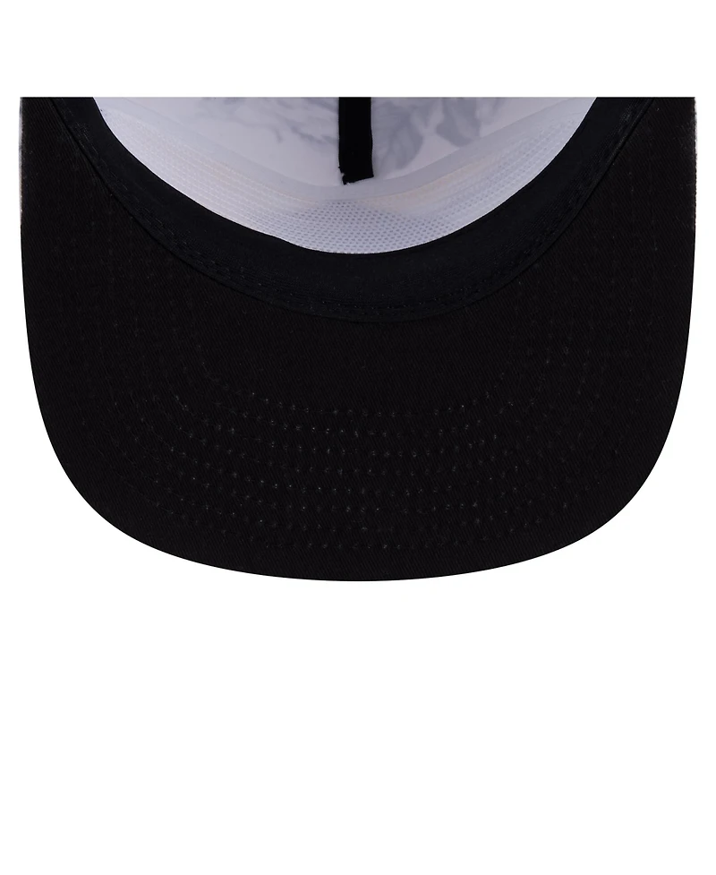 New Era Men's White Pittsburgh Pirates Printed Island Golfer Snapback Hat
