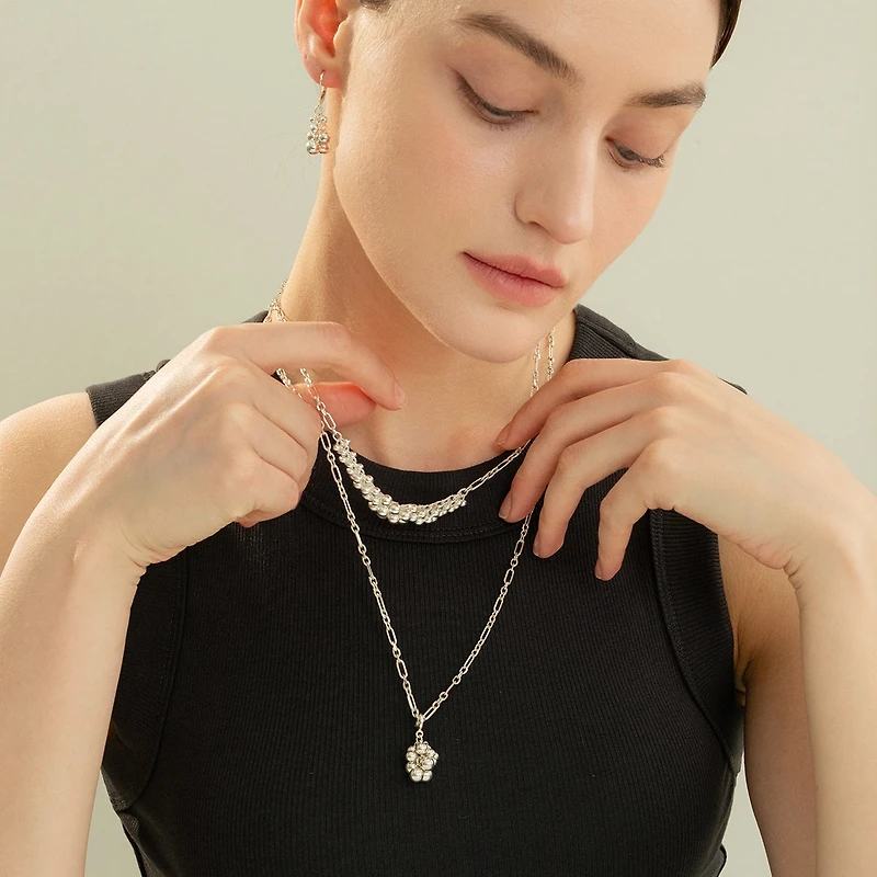 Sterling Silver Isabelle Cluster Pendant Chain Necklace