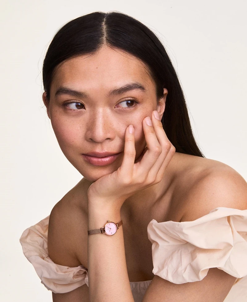 Daniel Wellington Women's Analog Rose Gold Tone Stainless-Steel Watch, 19mm