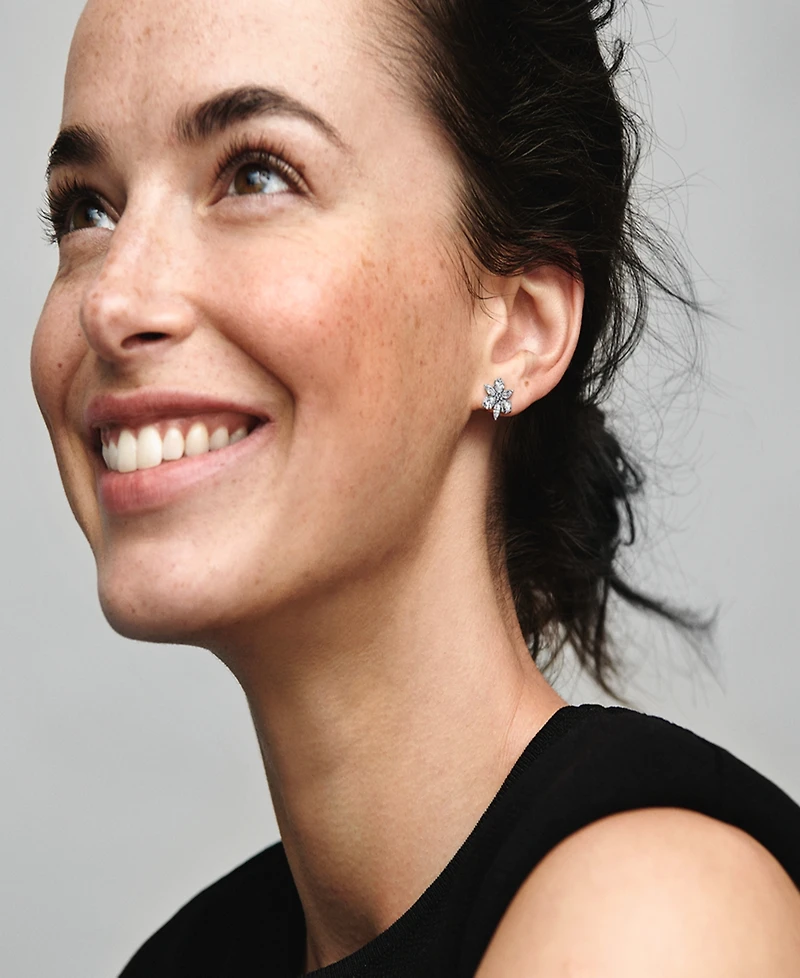 Pandora Sparkling Herbarium Cluster Stud Earrings