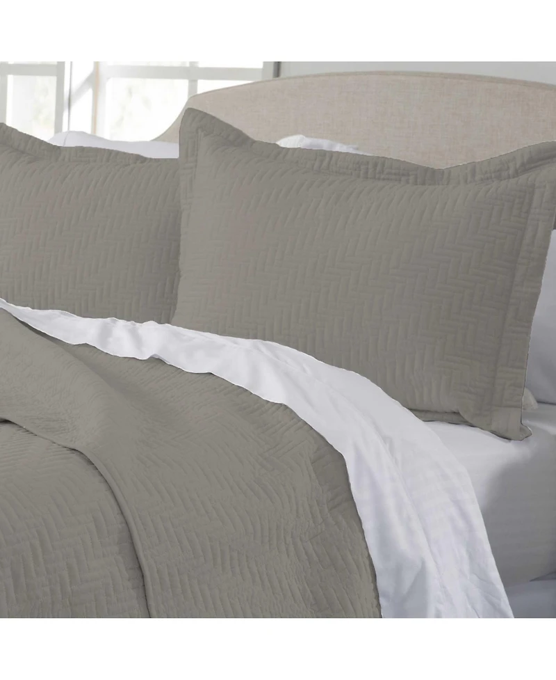 Linery & Co. Microfiber Stitched Quilt Set with Shams