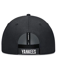 Nike Men's White/Navy New York Yankees Club Performance Adjustable Hat