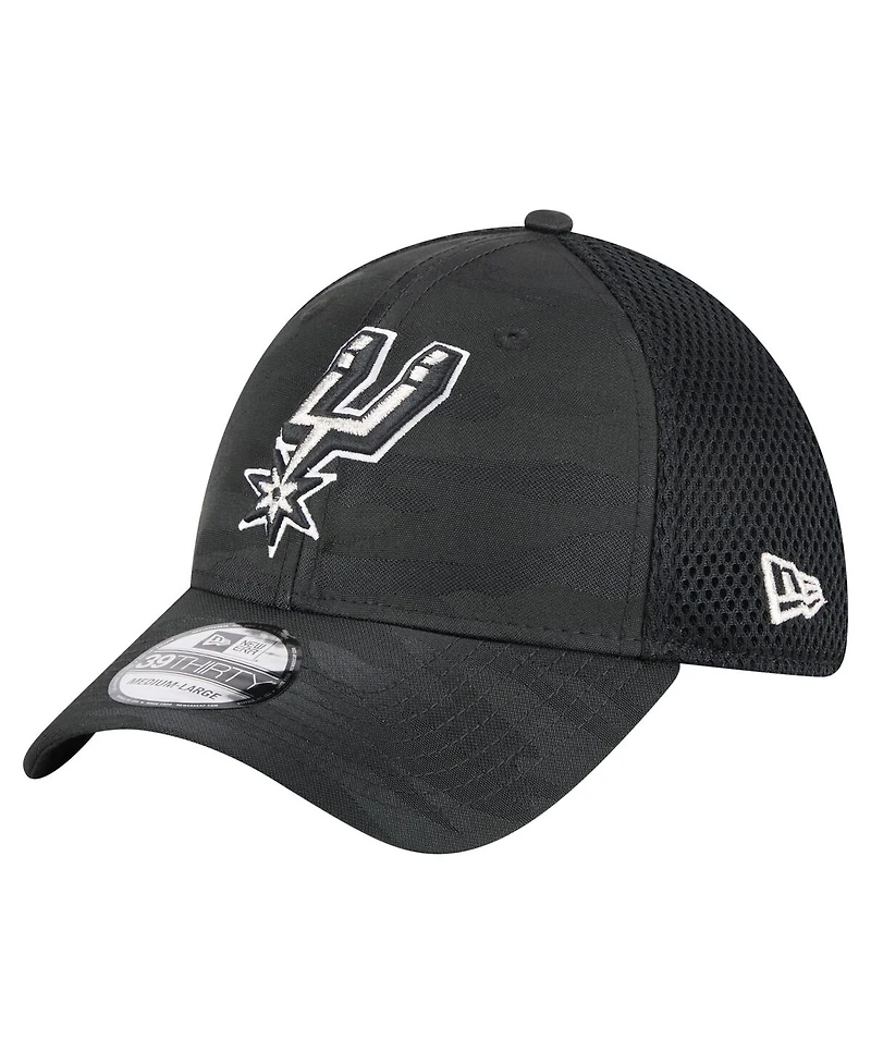 New Era Men's Black San Antonio Spurs Subtle Camo 39THIRTY Flex Hat