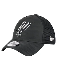 New Era Men's Black San Antonio Spurs Subtle Camo 39THIRTY Flex Hat