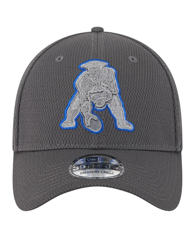 New Era Men's Graphite England Patriots Throwback Logo Main 39THIRTY Flex Hat