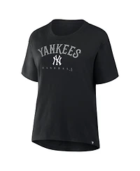 Fanatics Women's Black New York Yankees Home Run Legacy T-Shirt