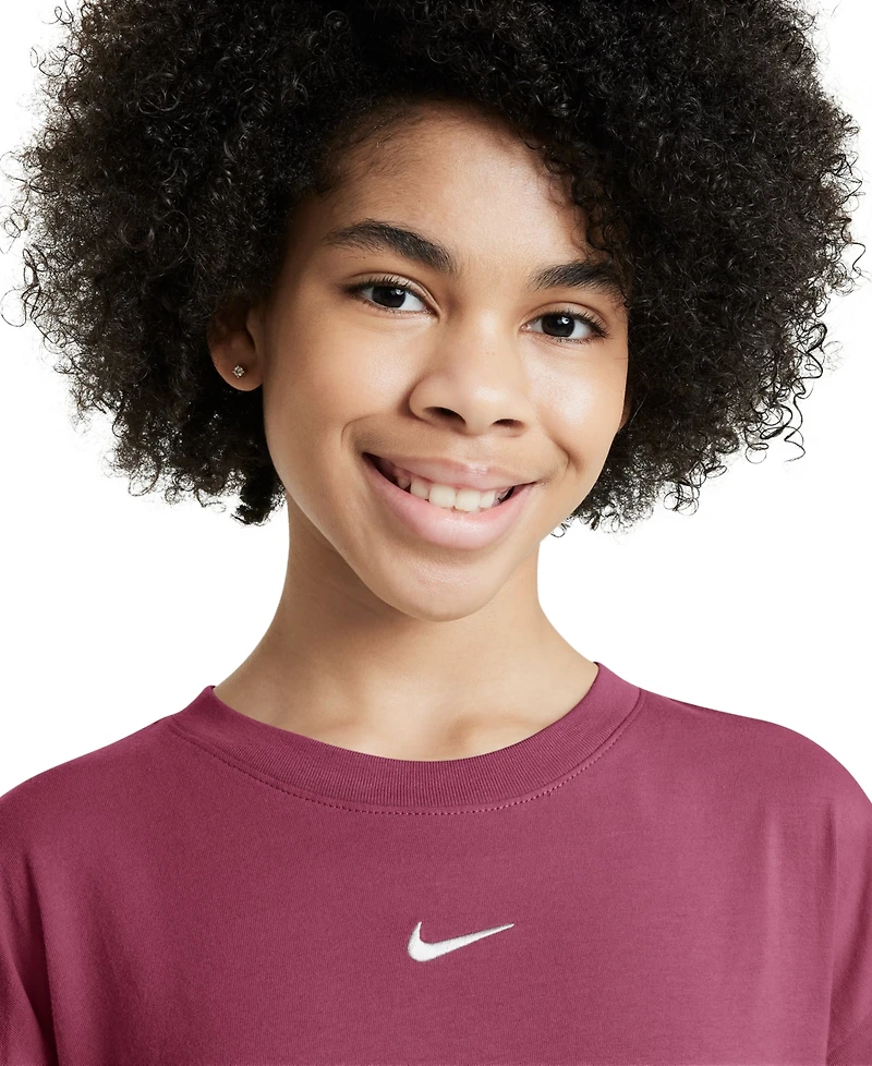 Nike Big Girls Sportswear Essential Cotton Swoosh Logo T-Shirt