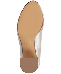Journee Collection Women's Seraphina Round Toe Pumps