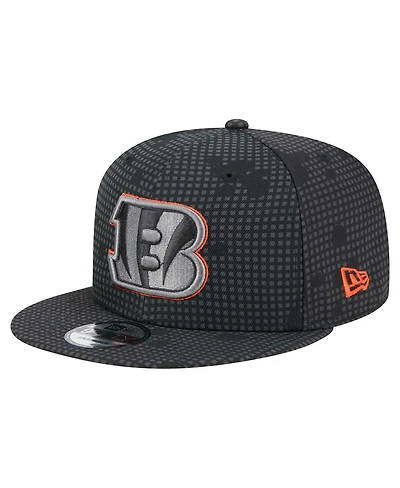 New Era Men's Black Cincinnati Bengals Midnight Ink Pop Outline 9FIFTY Snapback Hat