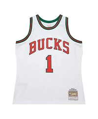 Mitchell & Ness Men's Oscar Robertson White Milwaukee Bucks 1971-72 Swingman Jersey
