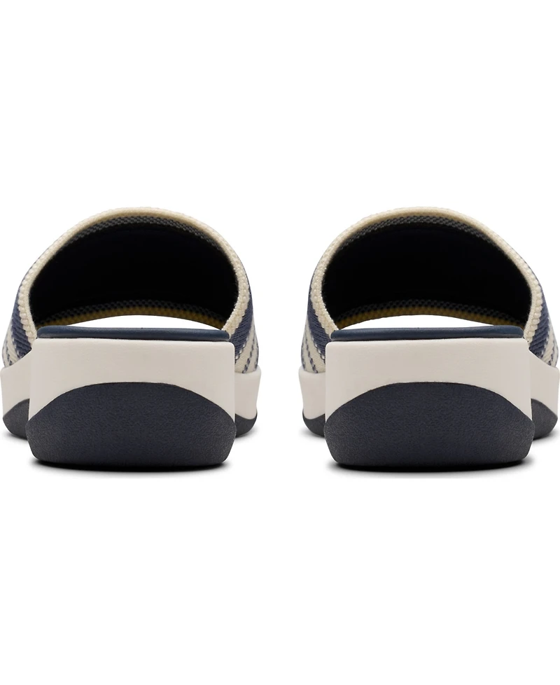 Clarks Cloudsteppers Women's Arla Hollis Slip-On Flat Sandals