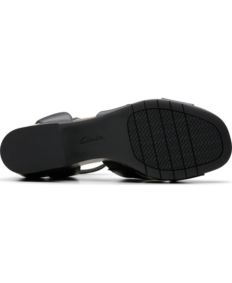 Clarks Collection Women's Nerisa Wedge Sandals