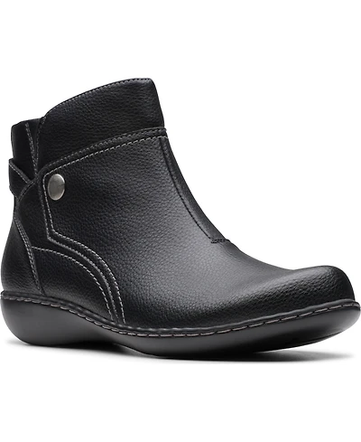 Clarks Women's Collection Ashland Mabel Flat Boots