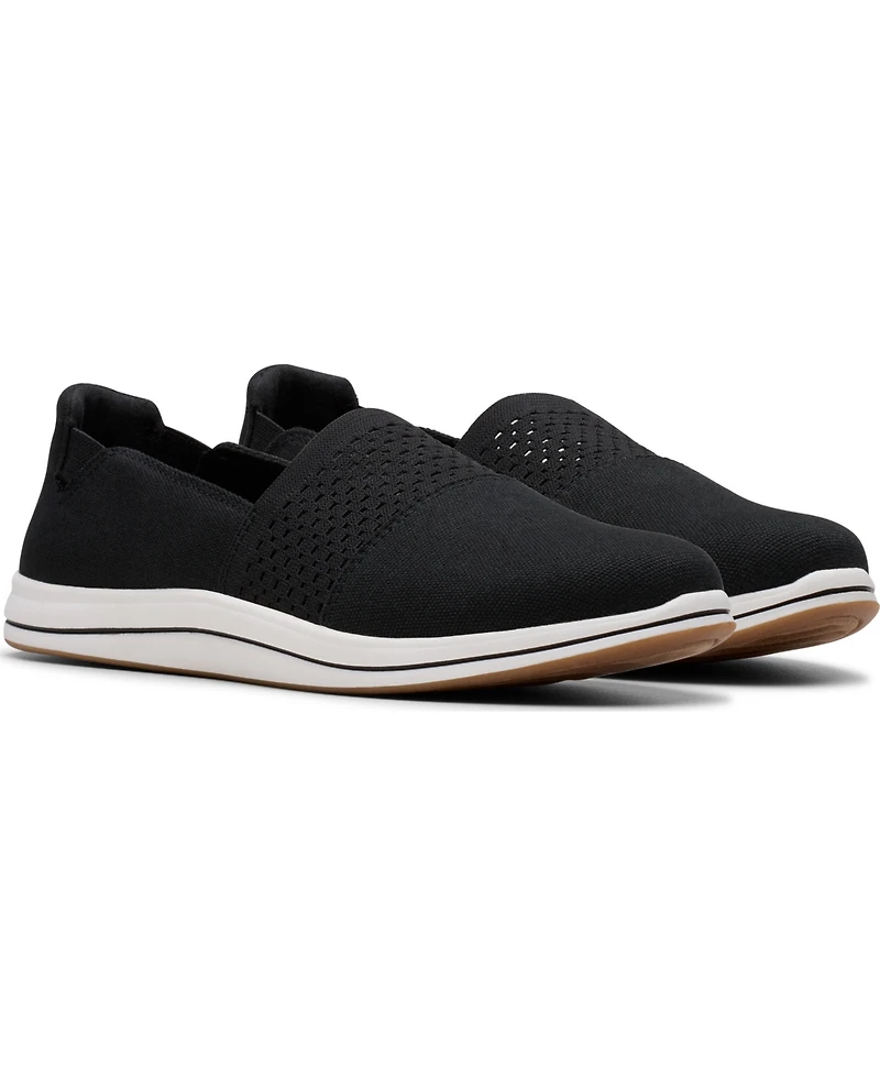 Clarks Women's Cloud Steppers Breeze Vibe Flat Shoes
