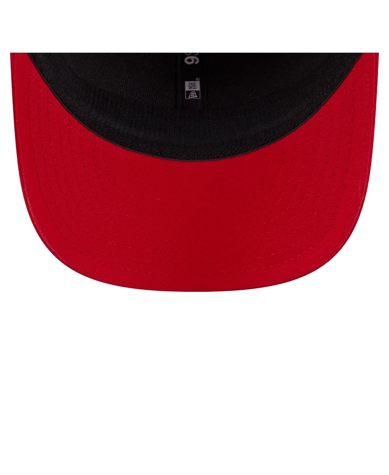 New Era Men's Red Philadelphia Phillies Circle Patch 9SEVENTY Stretch-Snap Hat