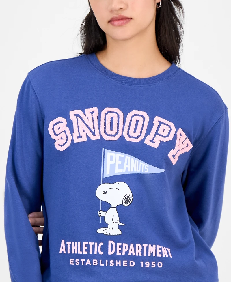Love Tribe Juniors' Sporty Snoopy Crewneck Sweatshirt