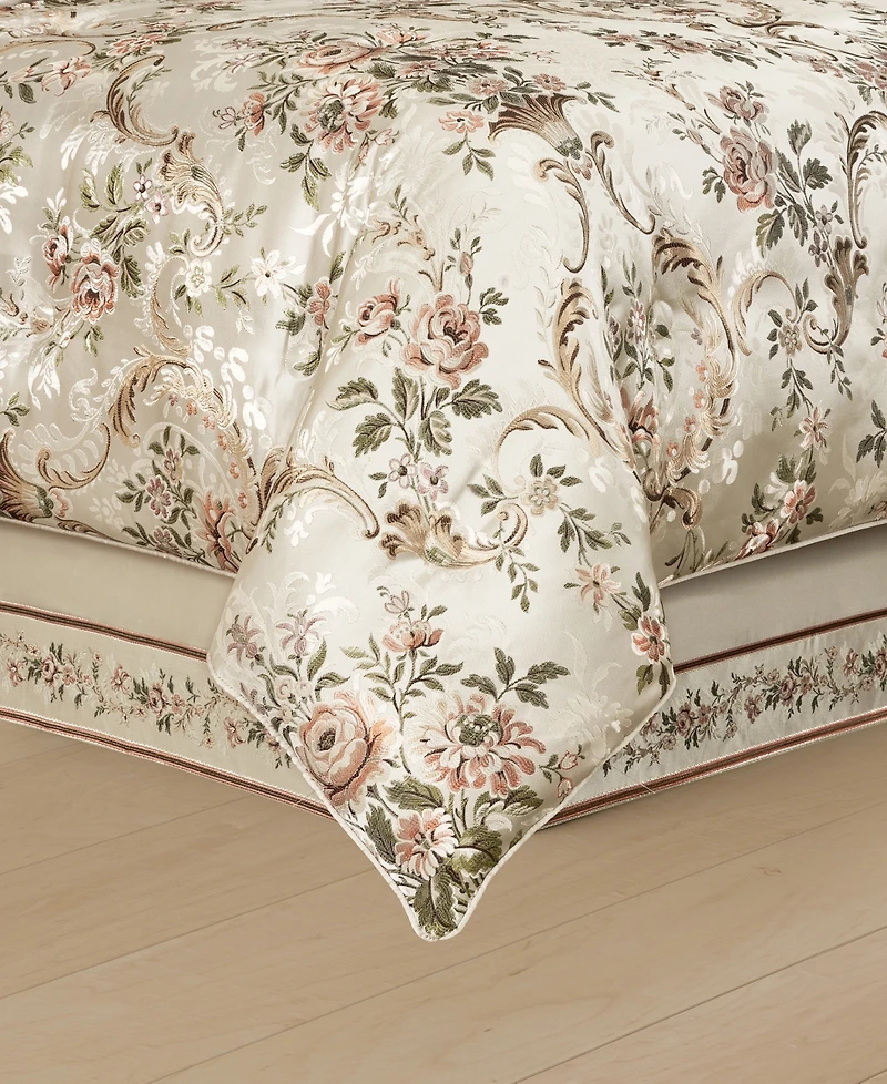 J Queen New York Pecora 4-Pc. Comforter Set