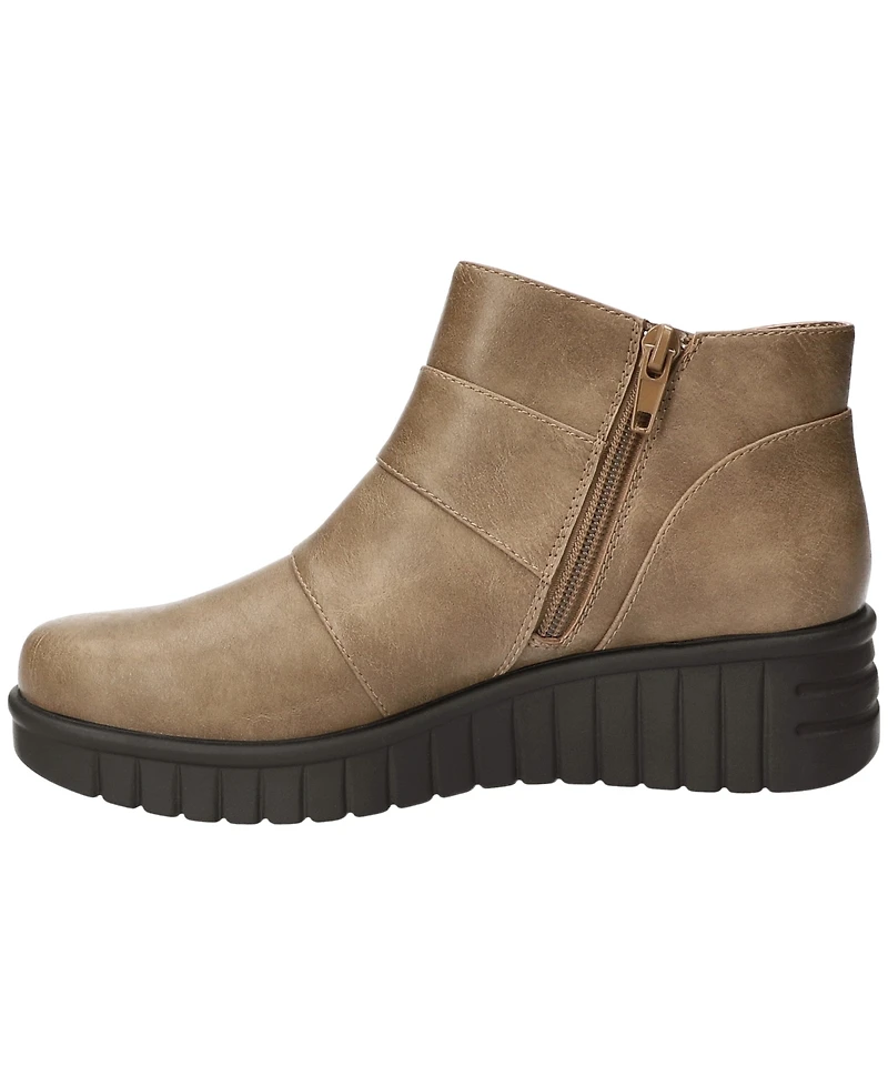 Easy Street Women's Rayleen Ankle Boots