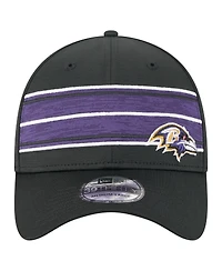 New Era Men's Black Baltimore Ravens Stripes 39THIRTY Flex Hat