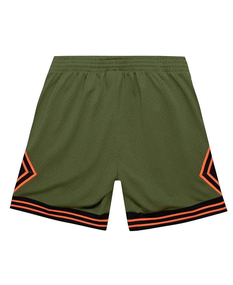 Mitchell & Ness Men's Green Chicago Bulls 1997-98 Hardwood Classics Flight Swingman Shorts