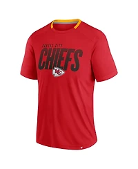 Fanatics Men's Red Kansas City Chiefs Defender Fade Slant T-Shirt