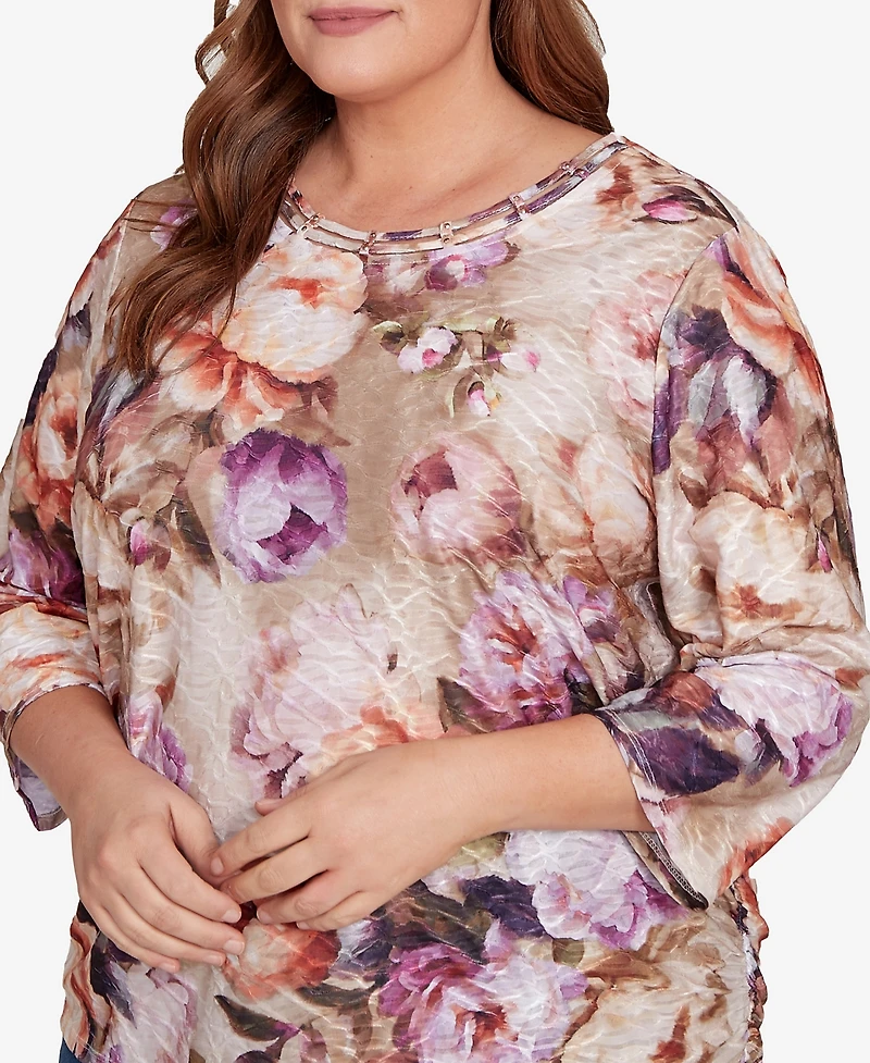 Alfred Dunner Plus Classic Textured Floral Ruched Sides Crew Neck Top