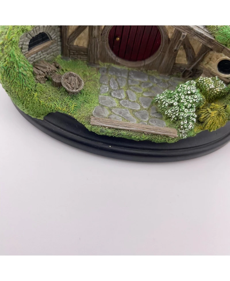 Weta Workshop Polystone - Hobbit Hole