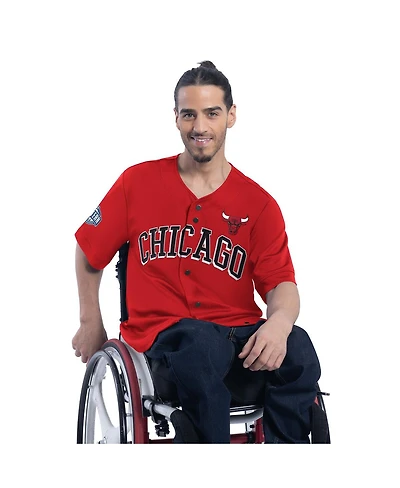 G-iii Sports by Carl Banks Men's Red Chicago Bulls Adaptive Star Player Fashion Baseball Jersey