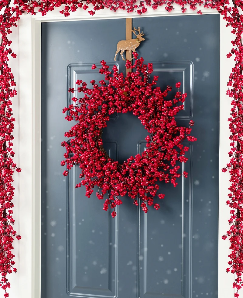 Glitzhome 25" Plastic Christmas Berries Wreath