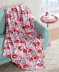 Closeout! Betsey Johnson Ultra Soft Plush Fleece Throw, 50" x 70"