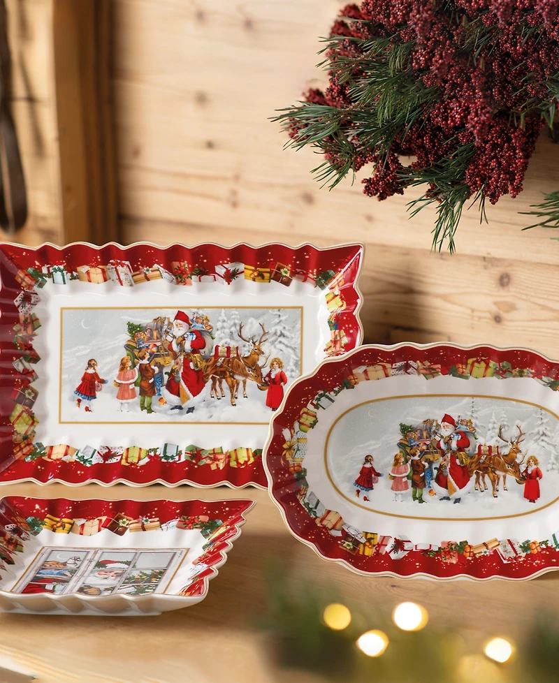 Villeroy & Boch Toy's Fantasy Cake Plate Santa and Kids, Rectangular