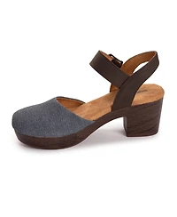 Muk Luks Women's Merritt Closed Toe Quarter Strap Shoe