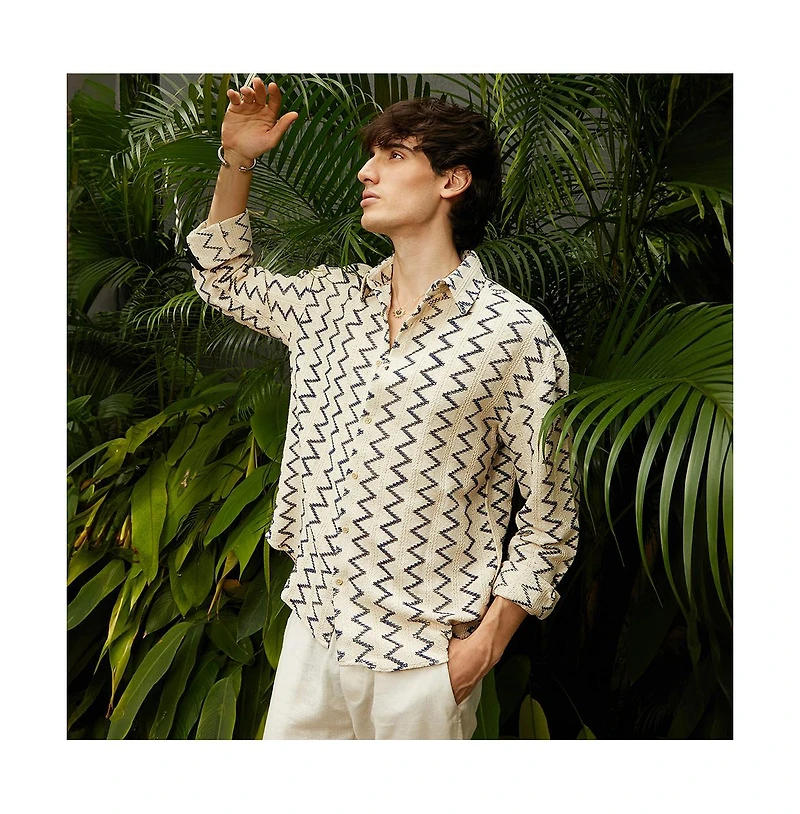 Campus Sutra Men's Cream White Zig-Zag Knit Shirt