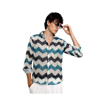 Campus Sutra Men's Electric Blue & Powder White Chevron-Block Knit Shirt
