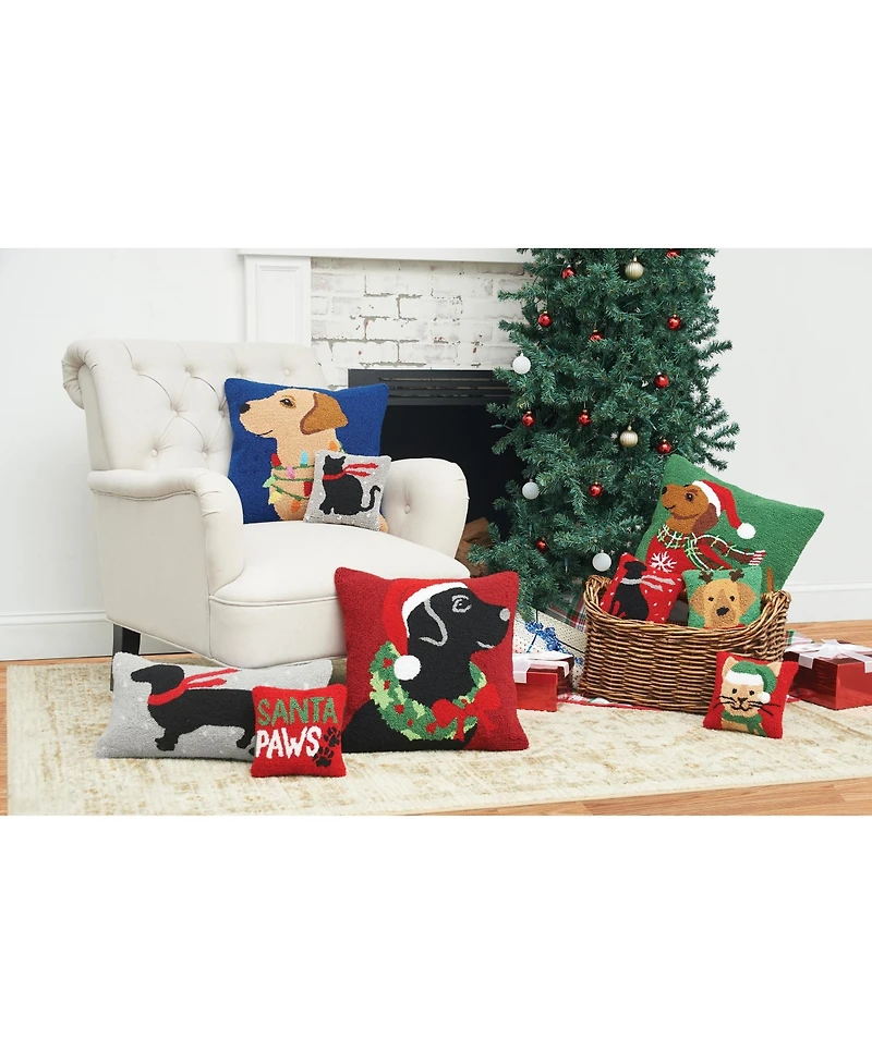 Lab & Wreath Hooked Christmas Throw Pillow, 18" x 18"