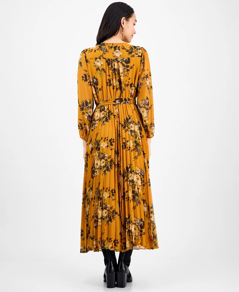 Sandra Darren Petite Printed Pleated Maxi Dress