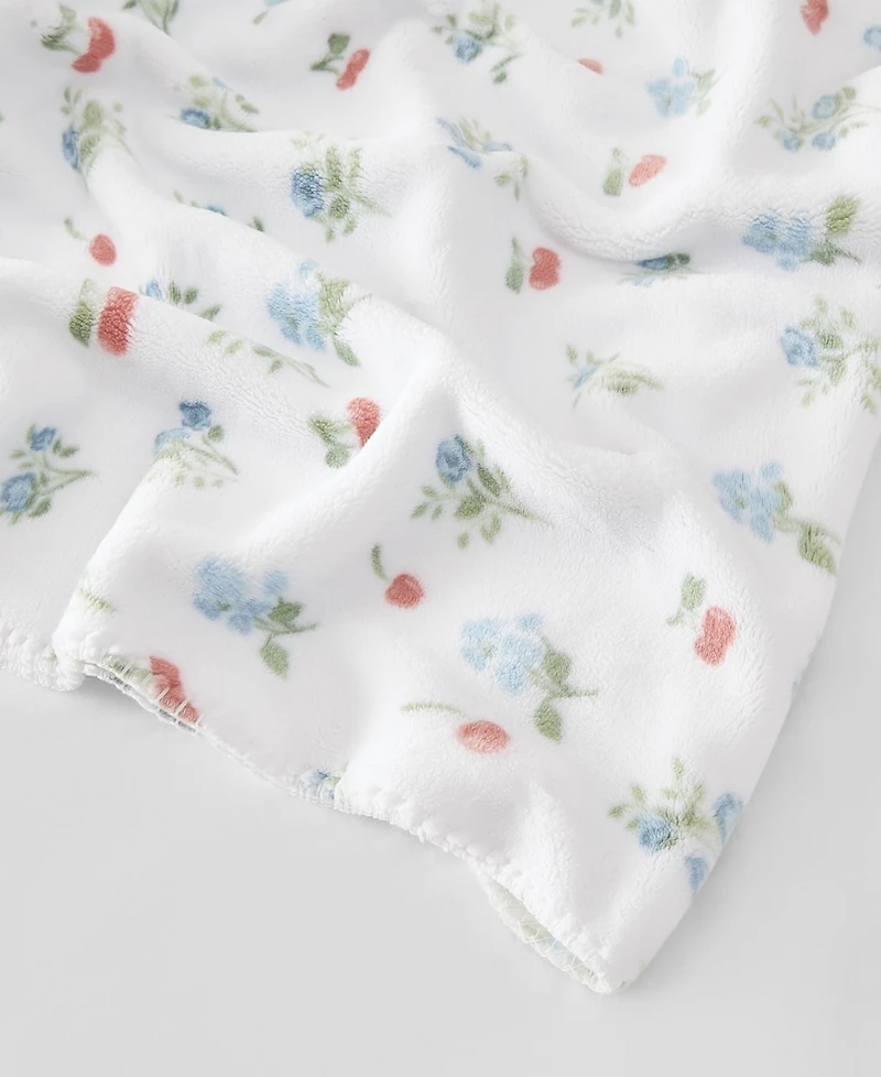 The Farmhouse by Rachel Ashwell Cherry Hill Throw, 50" x 70"