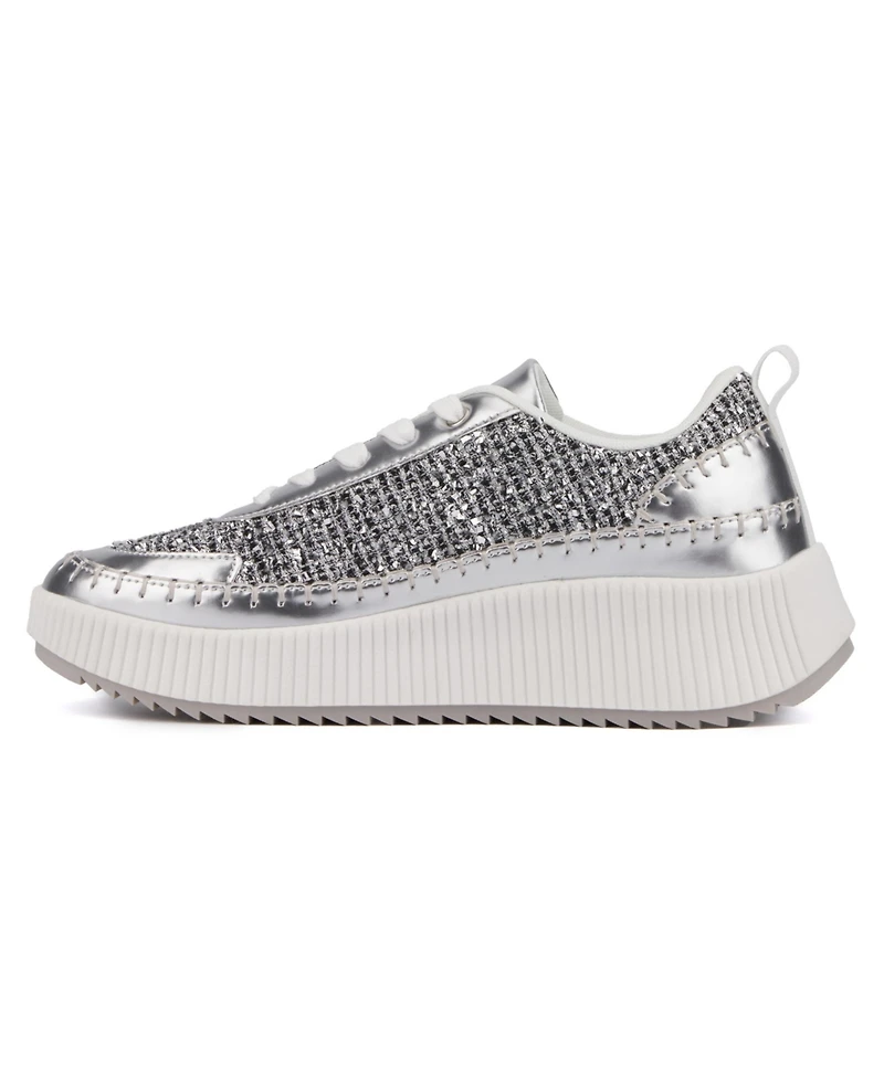 Women's Twyla Low Top Sneakers