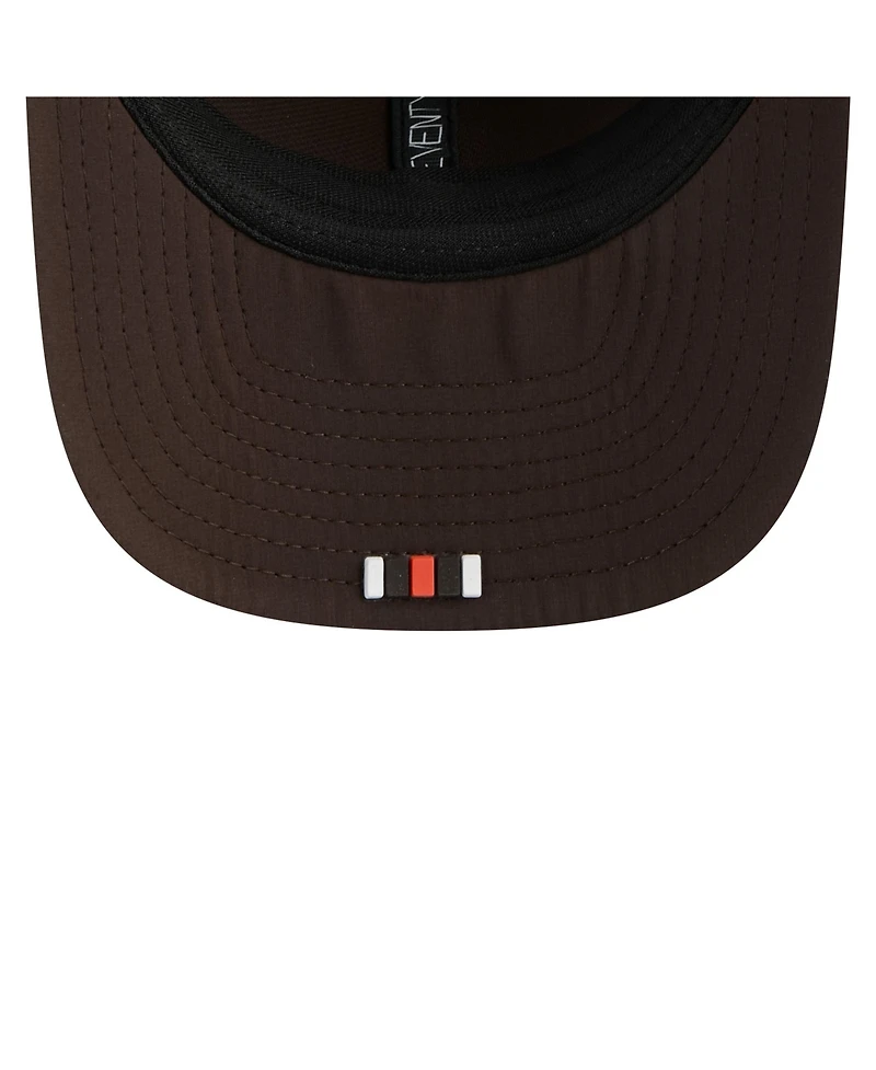 New Era Men's Brown Cleveland Browns 2025 Sideline 9SEVENTY Trucker Adjustable Hat