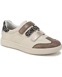 Blowfish Malibu Women's Tucson Low Top Lace Up Platform Sneakers