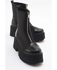 Prologue Shoes Bray Patent Chunky Boot (Women)