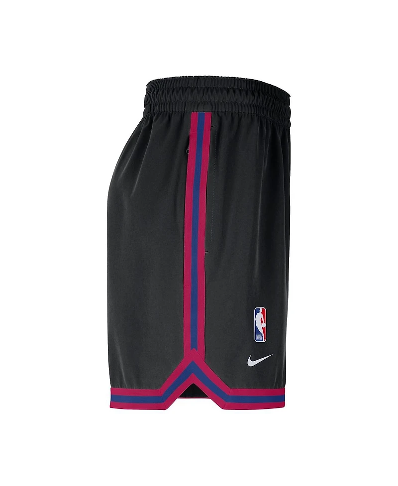 Nike Men's Black New York Knicks Authentic Practice Dna Woven Performance Shorts